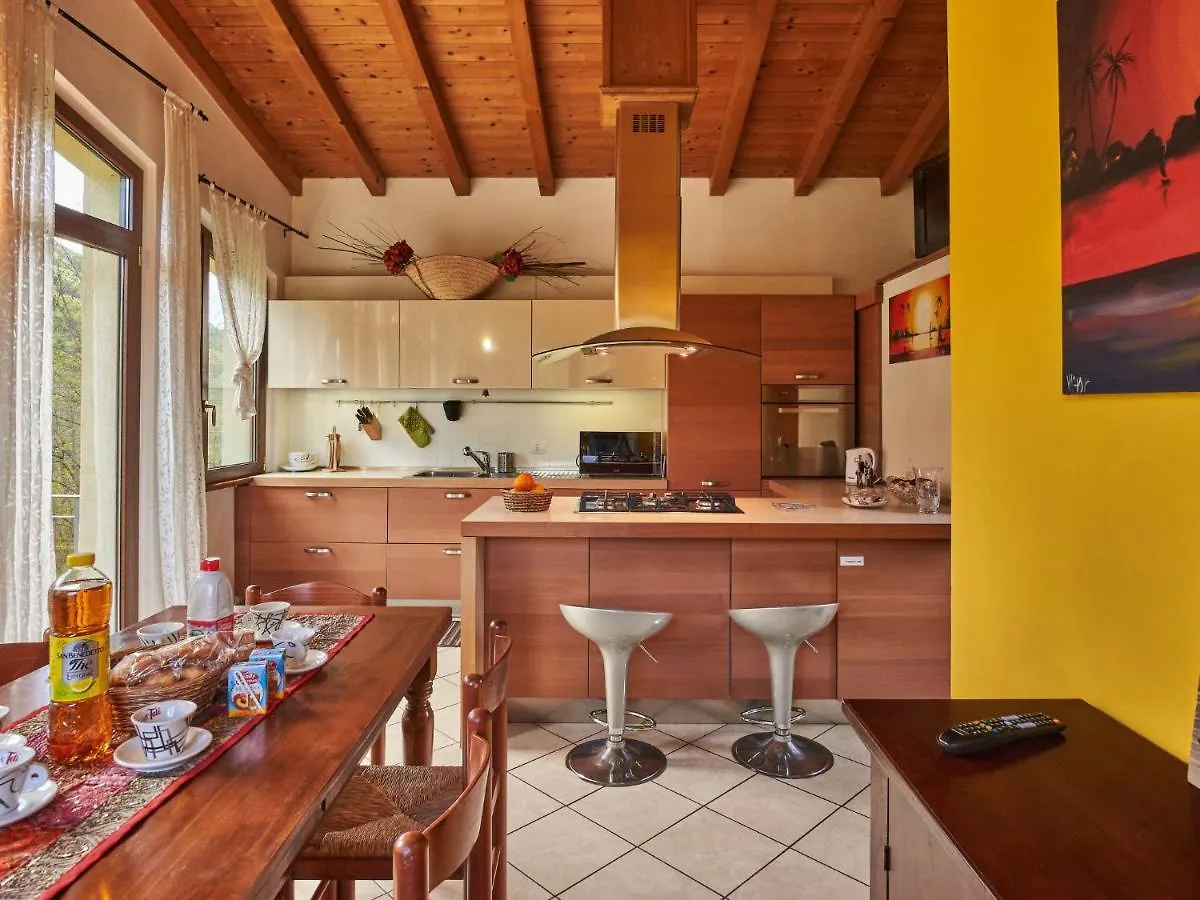 Holiday Home Casa Grandola-Green Garden By Interhome Naggio  0*, Naggio (Lombardy) Italy