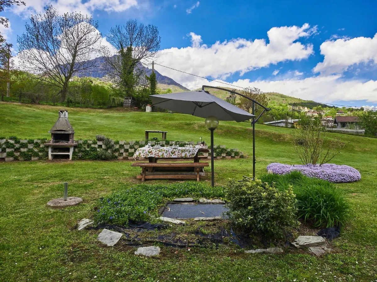 Holiday Home Casa Grandola-Green Garden By Interhome Naggio  0*, Naggio (Lombardy) Italien