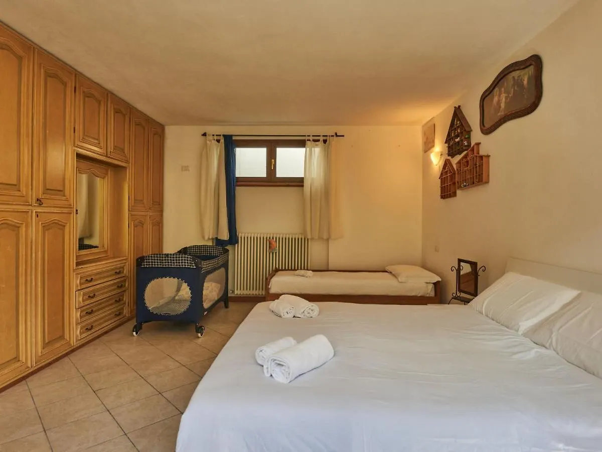 Holiday Home Casa Grandola-Green Garden By Interhome Naggio  Naggio (Lombardy)