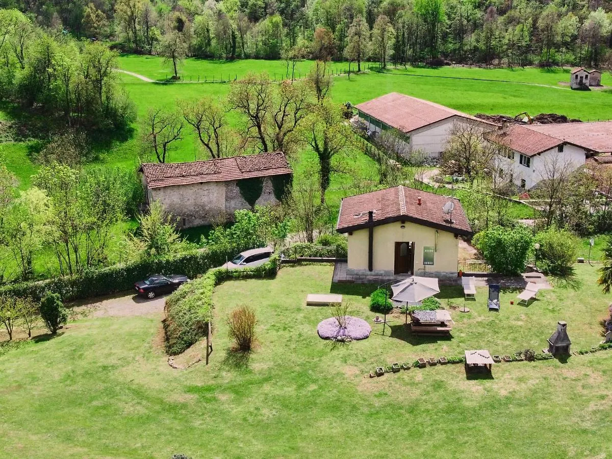 Holiday Home Casa Grandola-Green Garden By Interhome Naggio  0*, Naggio (Lombardy) Italien
